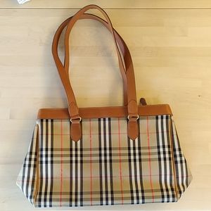Burberry Purse / Handbag